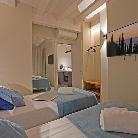 Lamasu Rioverde - Lago Di Garda サン・フェリーチェ・デル・ベナーコ エクステリア 写真